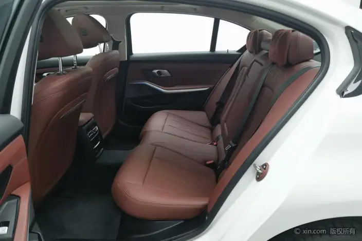 BMW i3 2023 Model Facelift eDrive40L Night Set – фото 19