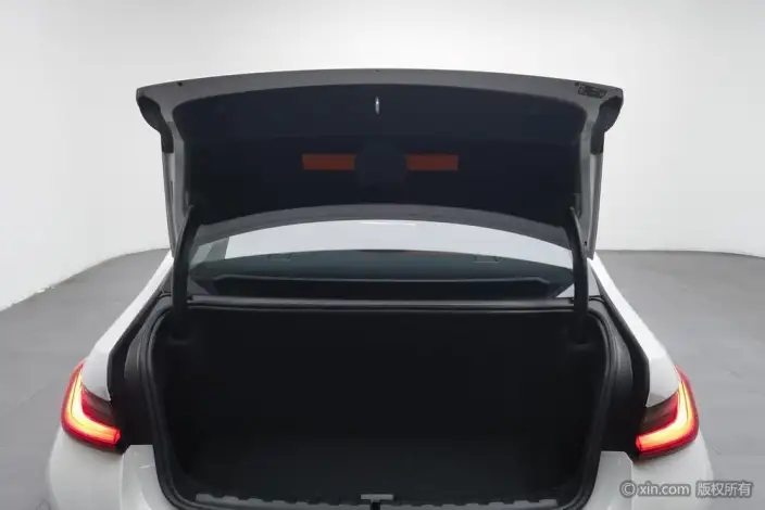 BMW i3 2023 Model Facelift eDrive40L Night Set – фото 23