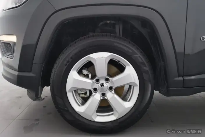 Jeep Compass 2020 Model 220T 4WD Elite Edition – фото 8