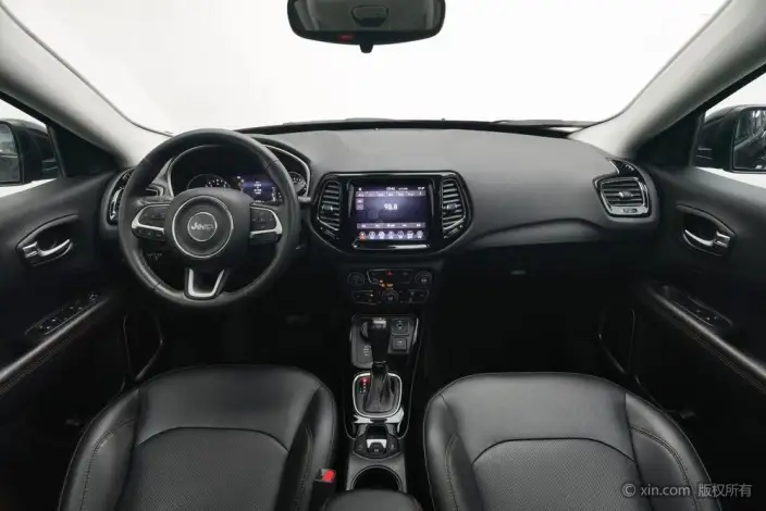 Jeep Compass 2020 Model 220T 4WD Elite Edition – фото 14