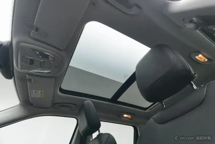 Jeep Compass 2020 Model 220T 4WD Elite Edition – фото 21