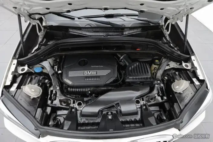 BMW X1 2020 Model sDrive25Li Leading Model – фото 5