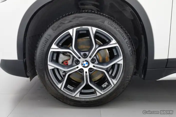 BMW X1 2020 Model sDrive25Li Leading Model – фото 8