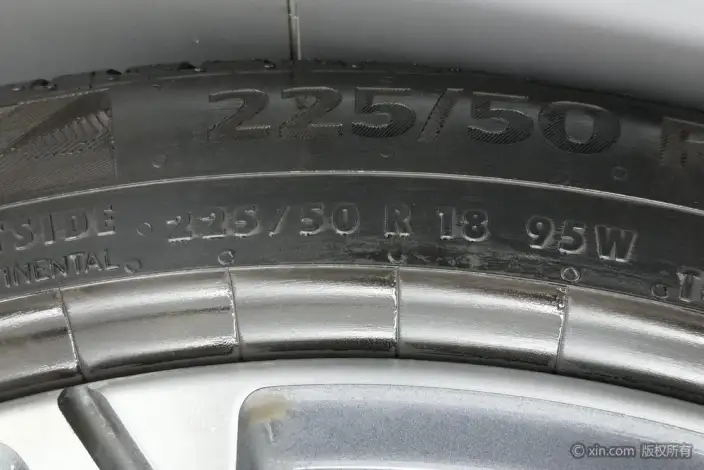 BMW X1 2020 Model sDrive25Li Leading Model – фото 11