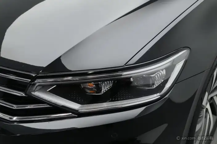 Volkswagen Magotan PHEV 2022 Model Luxury Model – фото 7