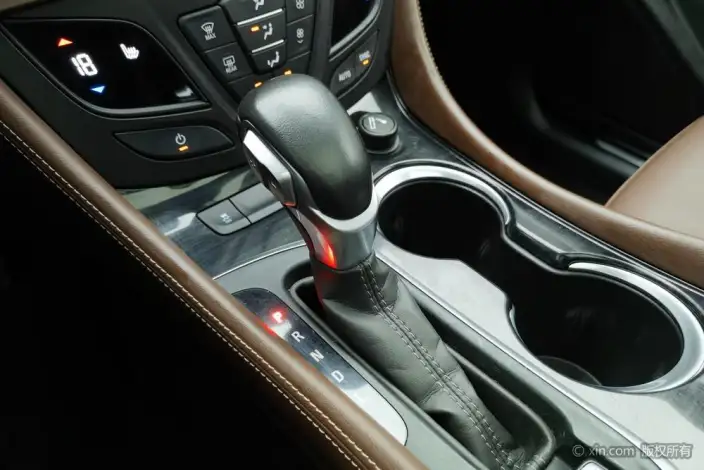 Buick Envision 2020 Model 28T 4WD Elite Model – фото 15