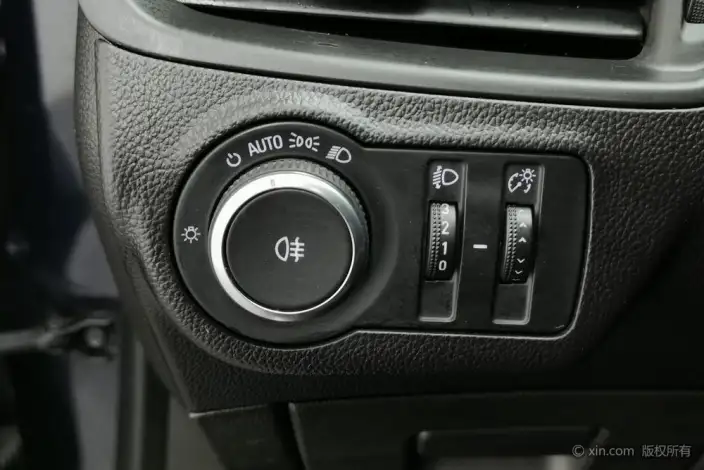 Buick Envision 2020 Model 28T 4WD Elite Model – фото 16