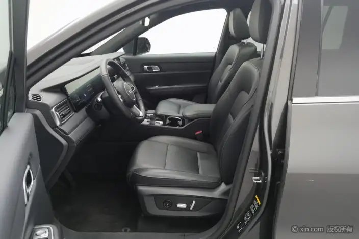 Li Auto ONE 2021 Model Extended Range 6 seat Edition – фото 18