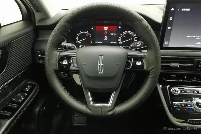 Lincoln Corsair 2020 Model 2.0T 2WD Exclusive Edition – фото 16