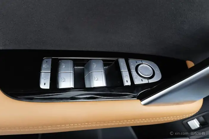 BYD Tang DM 2023 Model DM-i Champion Edition 112KM Exclusive Model – фото 22