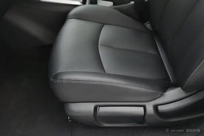 Nissan Sylphy 2022 Model Classic 1.6 XL CVT Deluxe Edition – фото 19