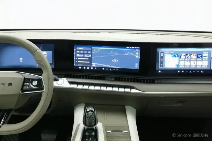 Roewe RX9 2023 Model 2.0TGI 2WD Premium Edition – фото 8