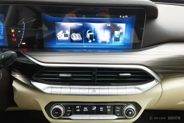 Bestune T77 2020 Model Pro 280 TID Automatic Luxury Model – фото 13