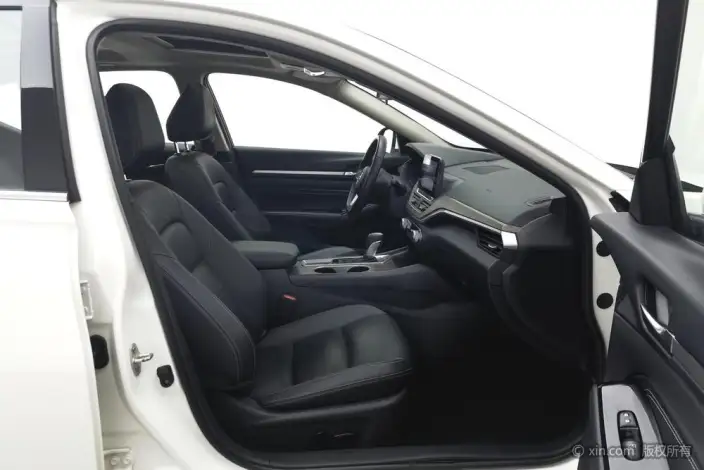 Nissan Teana 2021 Model 2.0L XL Comfort Edition – фото 24