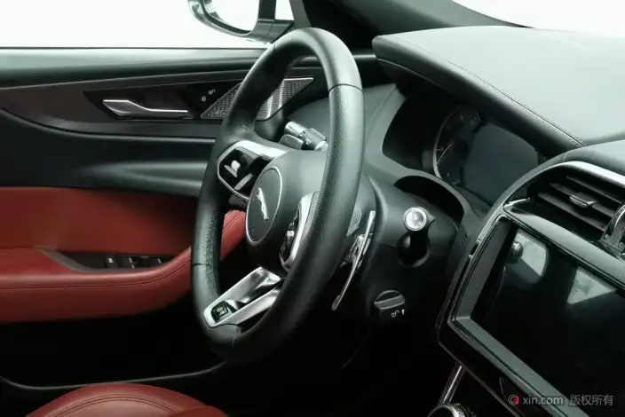 Jaguar XE L 2020 Model 2.0T 200PS R-DYNAMIC S Enterprising Sports Edition – фото 9