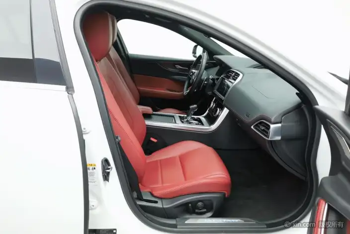 Jaguar XE L 2020 Model 2.0T 200PS R-DYNAMIC S Enterprising Sports Edition – фото 24
