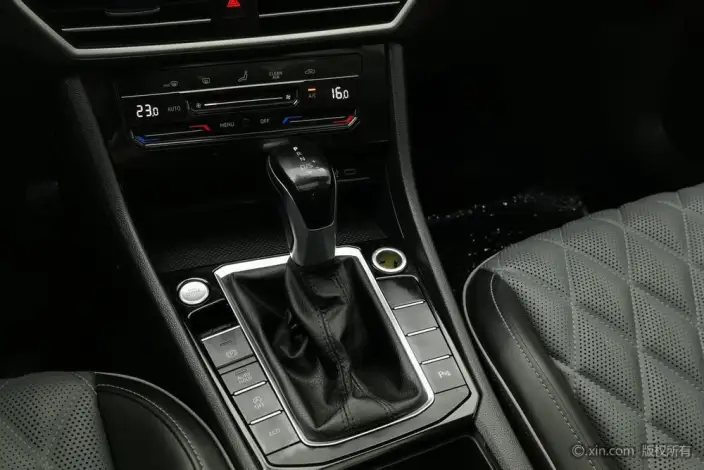 Volkswagen Sagitar 2023 Model 200TSI DSG Beyond Edition – фото 15