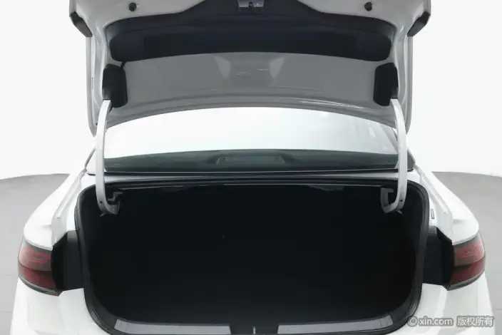 Volkswagen Sagitar 2023 Model 200TSI DSG Beyond Edition – фото 23