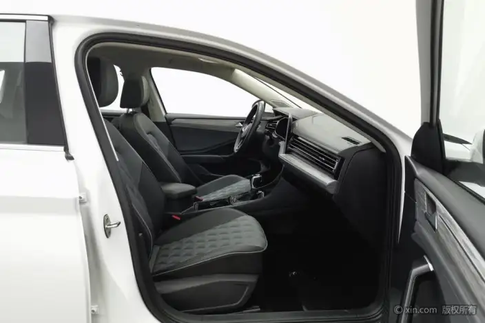 Volkswagen Sagitar 2023 Model 200TSI DSG Beyond Edition – фото 24