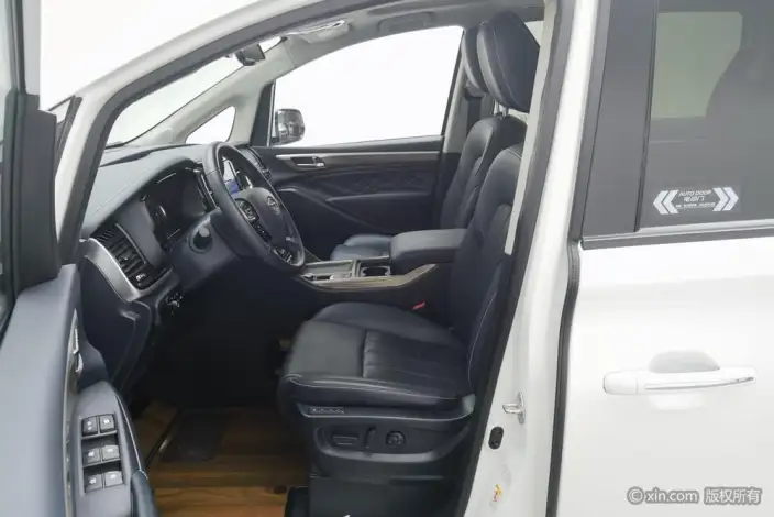 GAC Trumpchi M8 2020 Model Pilot Model 390T Supreme Edition – фото 18
