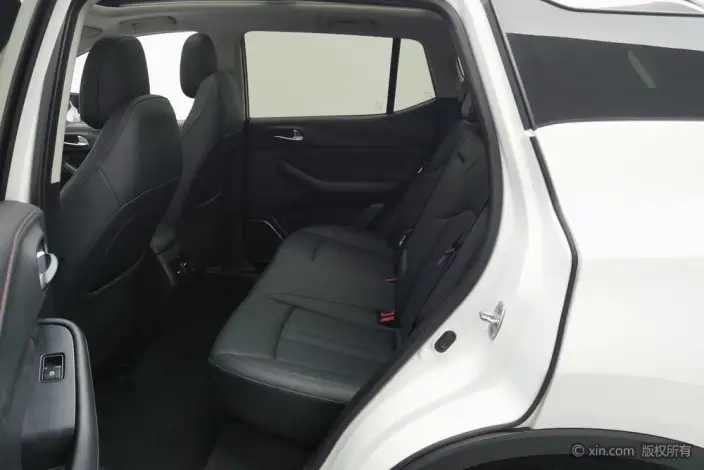 GAC Trumpchi GS4 2021 Model 270T Automatic Smart Connect Technology Edition – фото 20