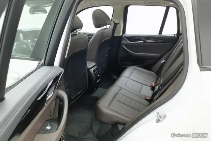 BMW X3 2021 Model xDrive25i M Sports Set – фото 19