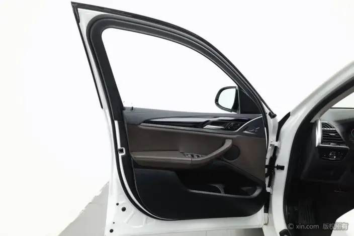 BMW X3 2021 Model xDrive25i M Sports Set – фото 21
