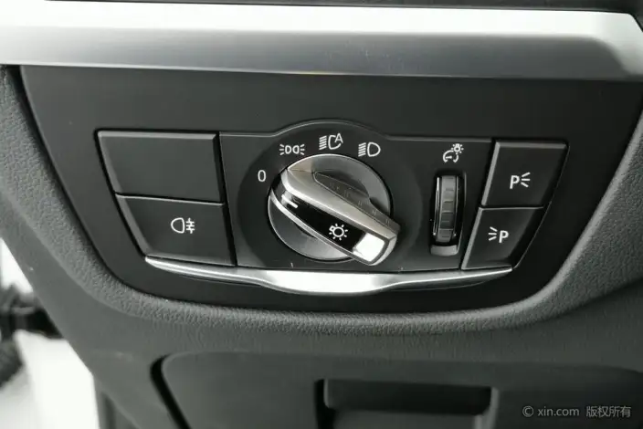 BMW X3 2022 Model Facelift xDrive25i M Sports Set – фото 16