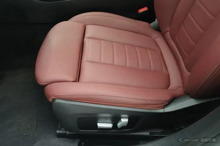 BMW 3 Series 2021 Model Facelift II 320Li M Sports Set – фото 18