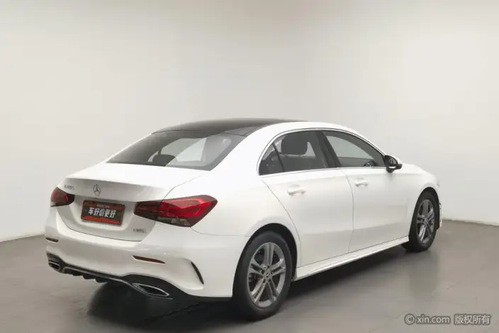 Mercedes-Benz A-class 2021 Model Facelift A 180 L Sports sedan – фото 4
