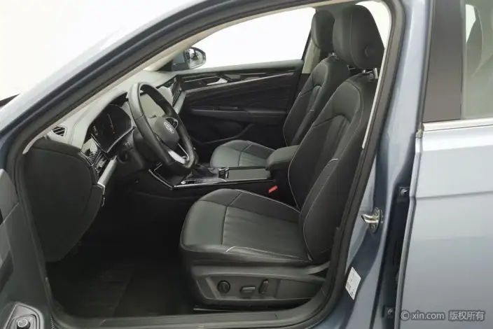 Volkswagen Passat 2023 Model Facelift 330TSI Elite Edition – фото 18