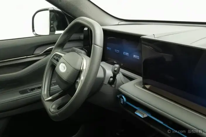 Ford Edge 2023 Model Ford Edge L 2.0T EcoBoost 2WD VII seat Luxury Model – фото 9
