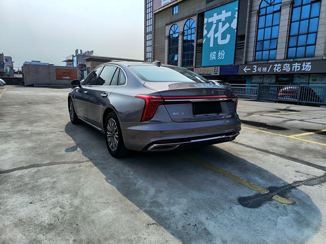 Hongqi H5 2023 1.5T DCT Smart Connect Flag Joy – фото 7