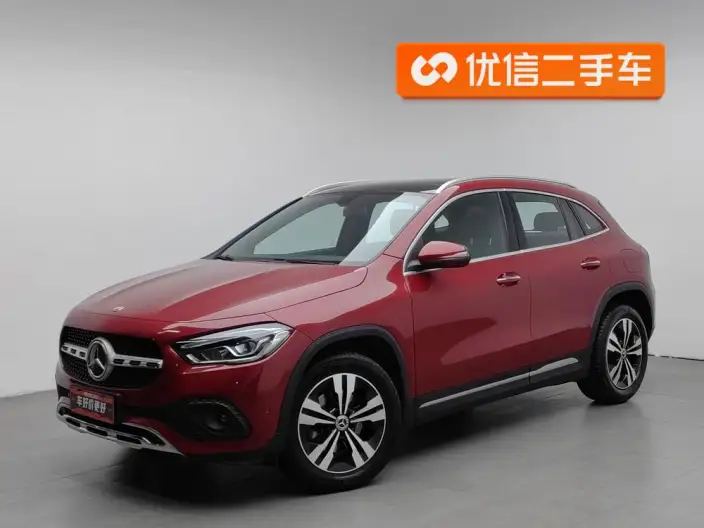 Mercedes-Benz GLA 2022 Model GLA 200 – фото 1