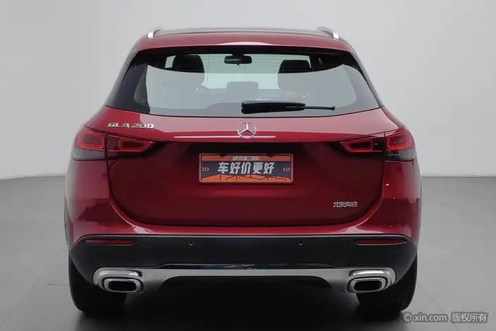 Mercedes-Benz GLA 2022 Model GLA 200 – фото 3