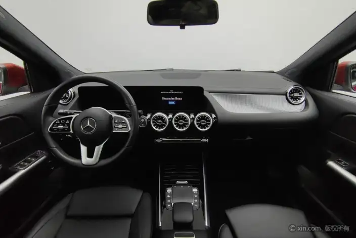 Mercedes-Benz GLA 2022 Model GLA 200 – фото 12