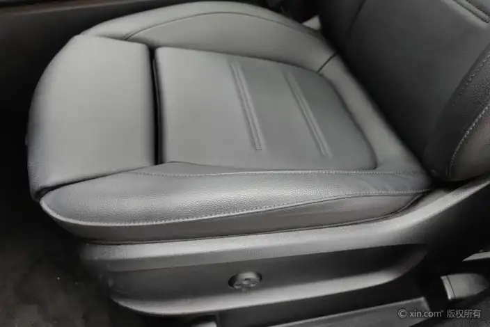 Mercedes-Benz GLA 2022 Model GLA 200 – фото 18