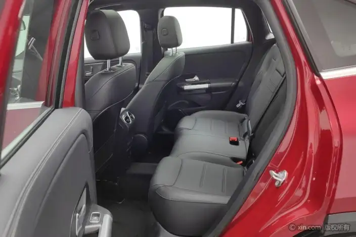 Mercedes-Benz GLA 2022 Model GLA 200 – фото 19