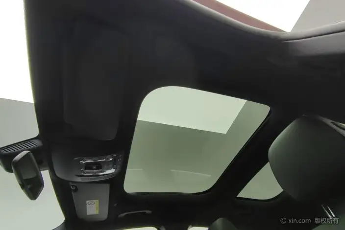 Mercedes-Benz GLA 2022 Model GLA 200 – фото 20