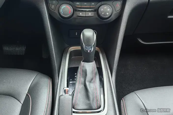 Chevrolet Corolla 2022 Model Mild Hybrid RS 330T Automatic Enjoy Edition – фото 14