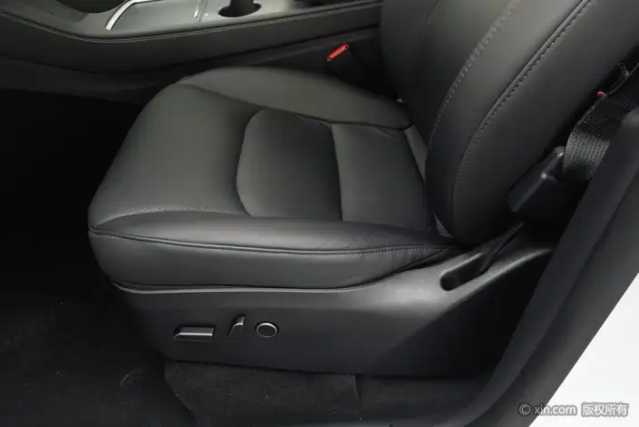 Model Y 2024 Model Rear-wheel drive version – фото 17