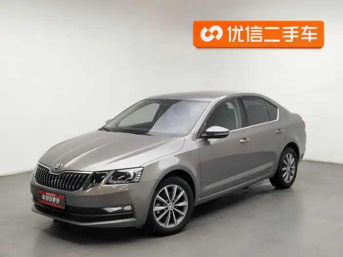 Skoda Octavia 2021 Model 1.5L Automatic Comfort Edition – фото 1
