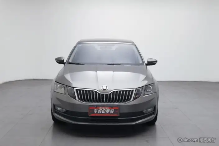 Skoda Octavia 2021 Model 1.5L Automatic Comfort Edition – фото 2