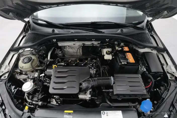 Skoda Octavia 2021 Model 1.5L Automatic Comfort Edition – фото 5