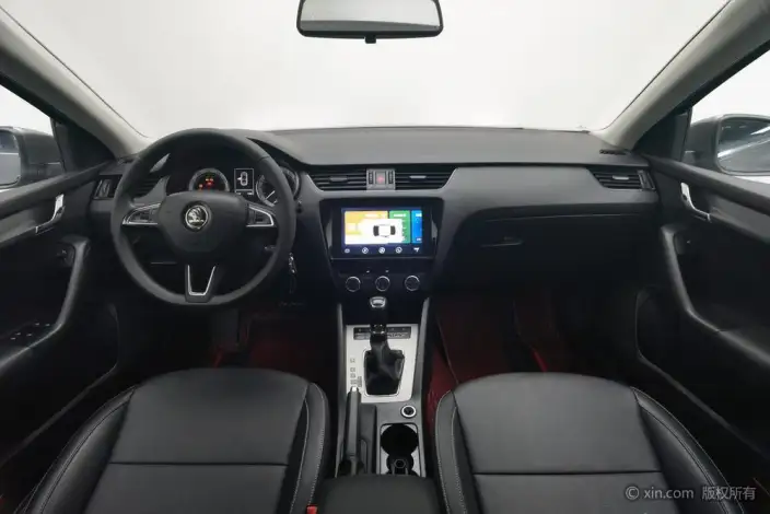 Skoda Octavia 2021 Model 1.5L Automatic Comfort Edition – фото 12