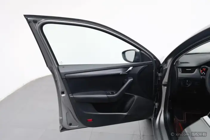 Skoda Octavia 2021 Model 1.5L Automatic Comfort Edition – фото 21