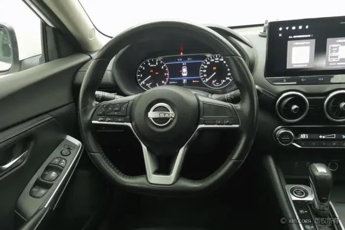 Nissan Sylphy 2023 Model 1.6L CVT Yuexiang Edition – фото 14