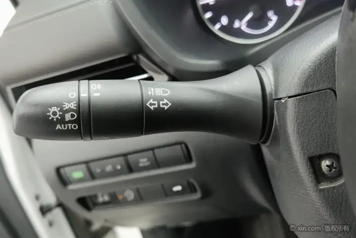 Nissan Sylphy 2023 Model 1.6L CVT Yuexiang Edition – фото 16