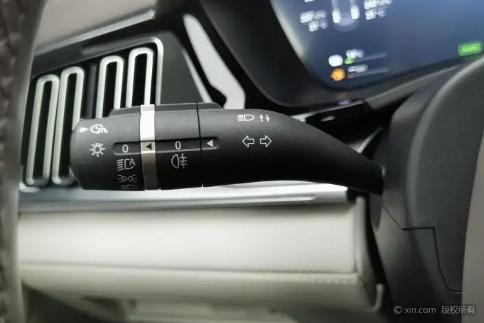 BYD Song PLUS DM 2025 Model DM-i 112KM Noble Model – фото 16