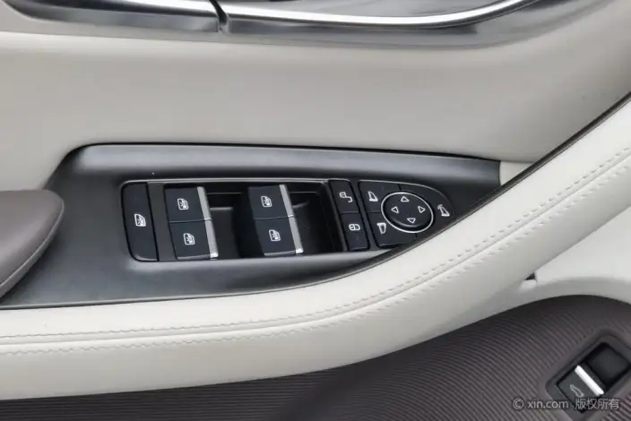 BYD Song PLUS DM 2025 Model DM-i 112KM Noble Model – фото 22